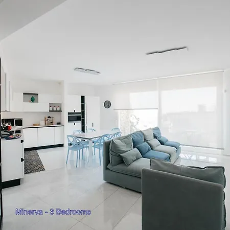 Minerva Luxury & Tulipan By Holidays *