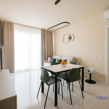 Apartment Minerva Luxury & Tulipan By Holidays *