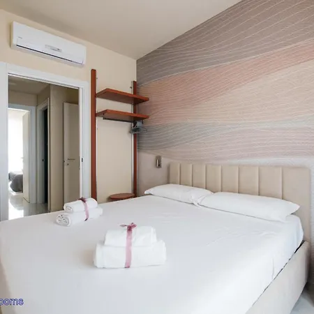 Minerva Luxury & Tulipan By Holidays Apartment Taormina